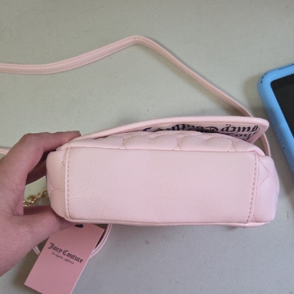 Juicy Couture Pink Quilted Crossbody Bag - Picture 4 of 4